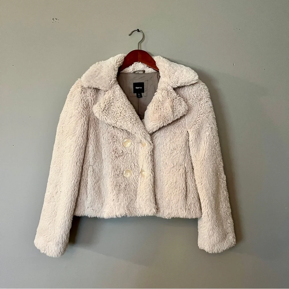 GapKids Faux Fur Coat Youth Large 10 Cream Cropped Plush Jacket
